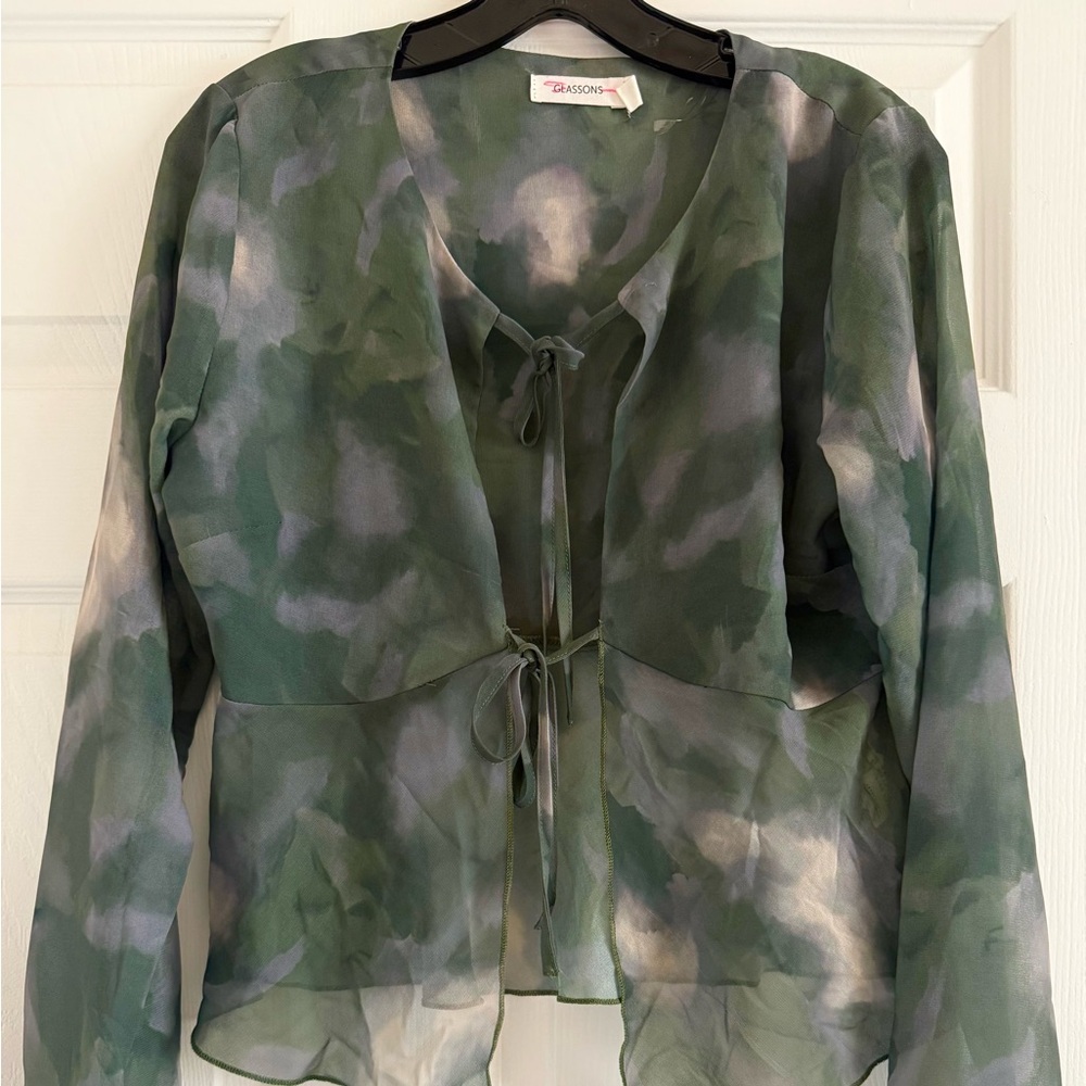 Glassons Green and Gray Tie Front Long Sleeve Blouse